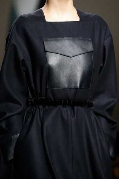 Look 70